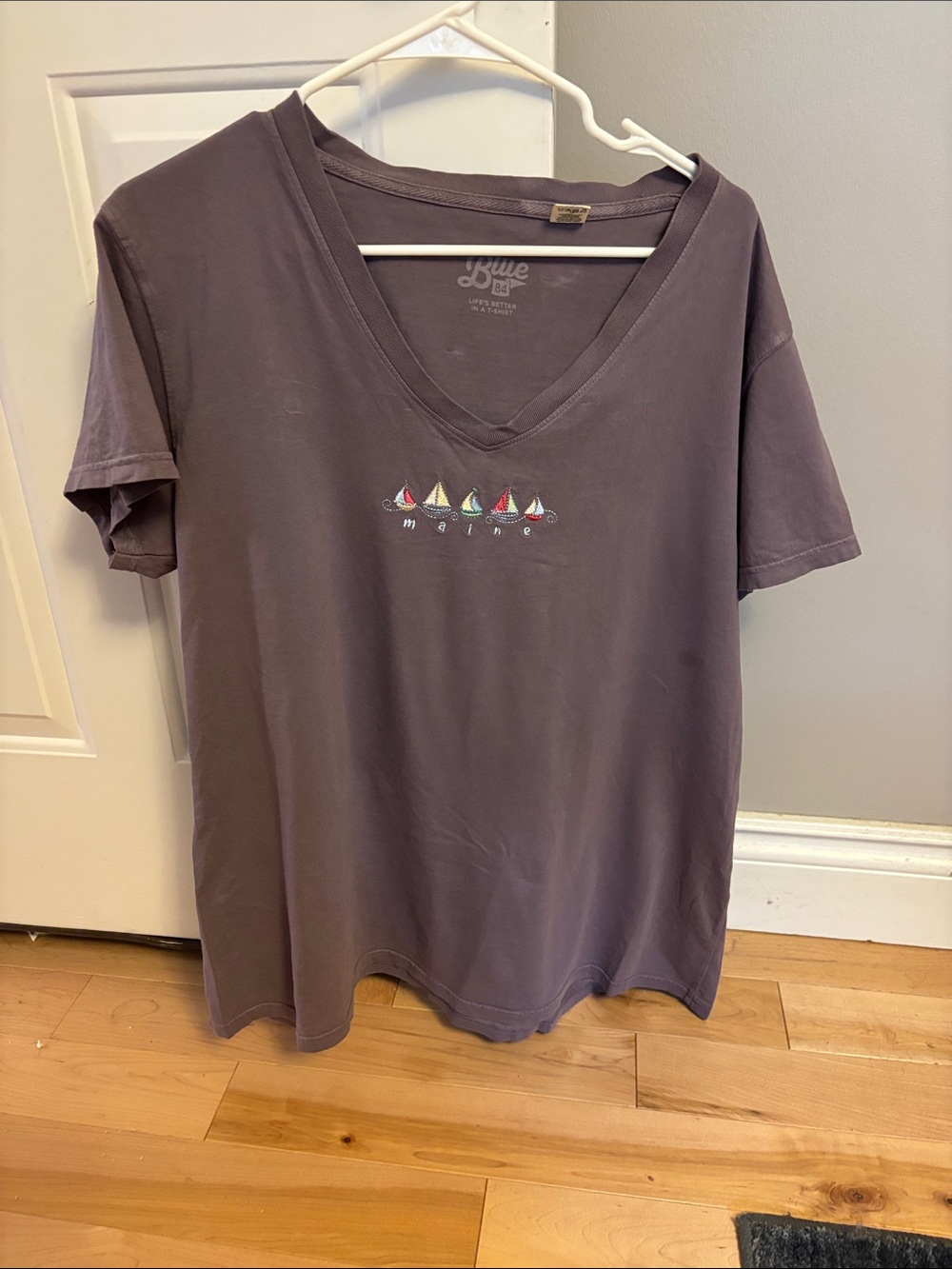 Blue 84 Women's V-Neck Tee in Dusty Purple with Sailboat Embroidery